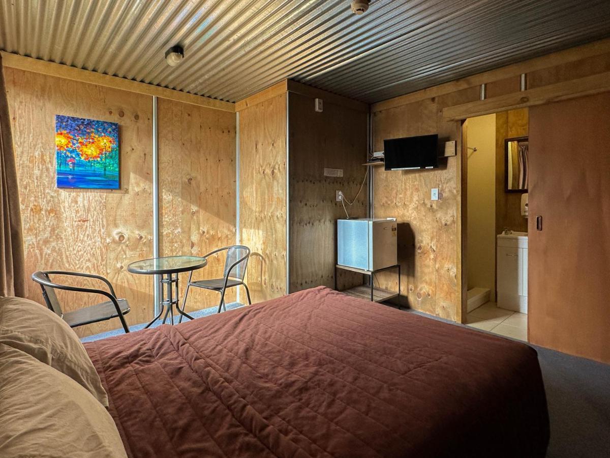 The Crossing Lodge & Backpackers Erua Εξωτερικό φωτογραφία
