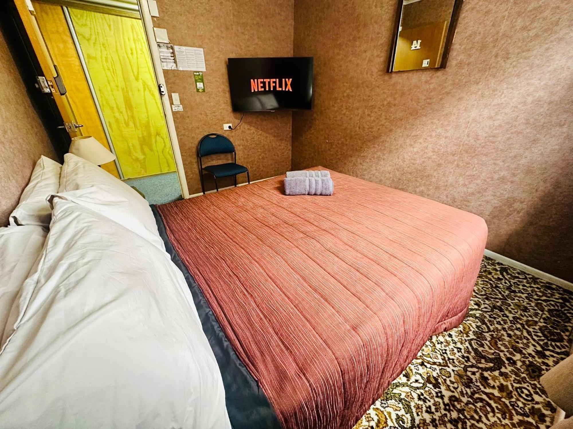 The Crossing Lodge & Backpackers Erua Εξωτερικό φωτογραφία
